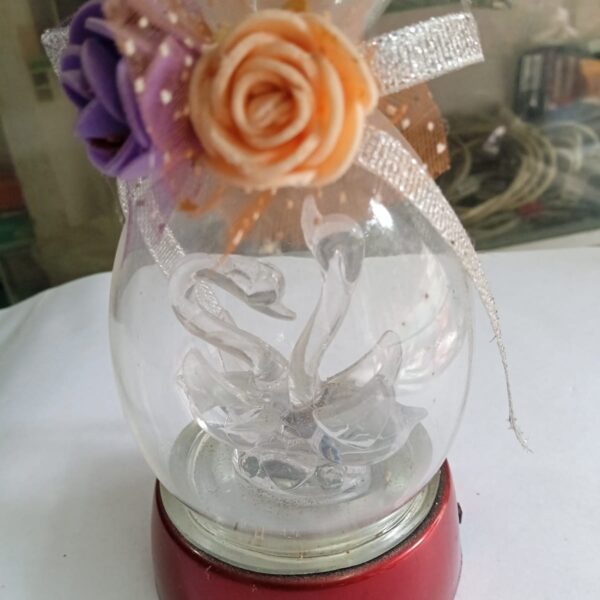 showpiece শোপিস