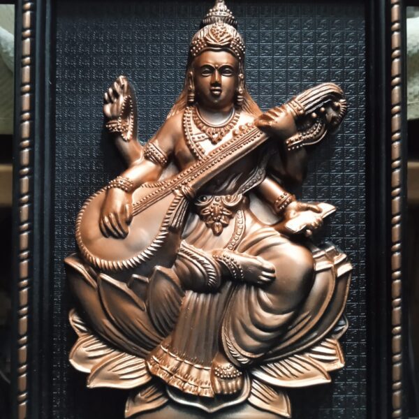 Saraswati Showpiece Statue