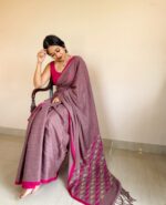 EXCLUSIVE PRIMIUM QUALITY CHECK HAND WEAVING COTTON TEMPEL SAREE - Image 4