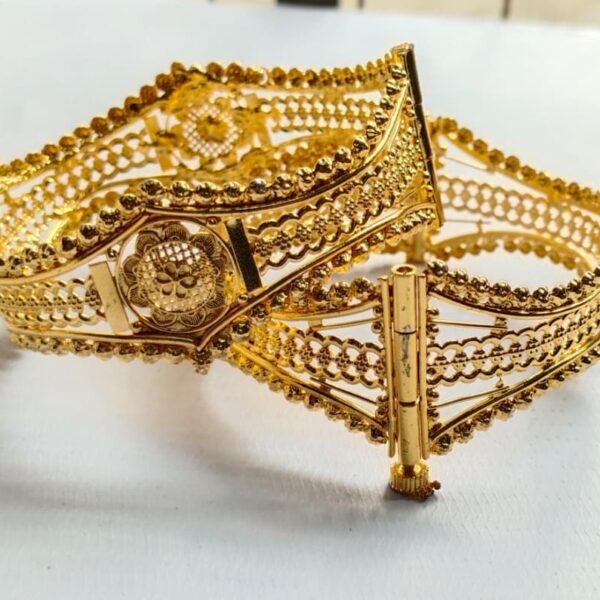 Gold-Plated Intricate Filigree Hinged Bangles  250 (Chur)