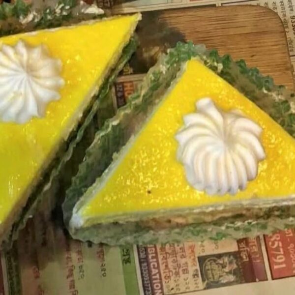 Vanilla Pastry Cake